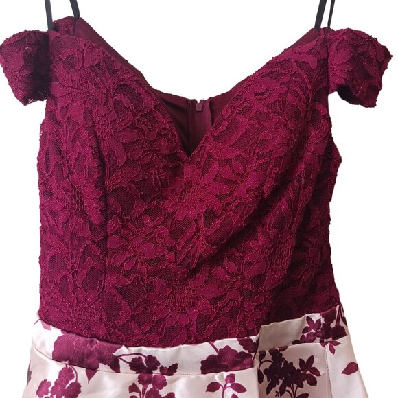 NEW B. Darlin Floral Fit & Flare Mini Dress Juniors Size 5/6 Burgundy Floral - Picture 4 of 12
